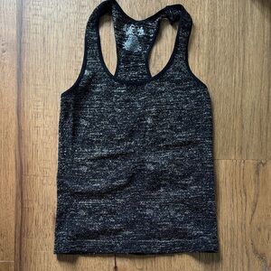NWOT FREE PEOPLE INTIMATELY SHIMMER TANK M/L
